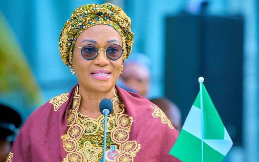 Oluremi Tinubu confirms vehicle donation to APC youth leaders