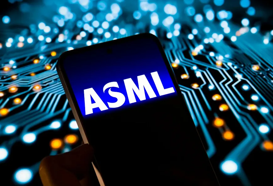 ASML Stock Rises as Earnings Beat Estimates
