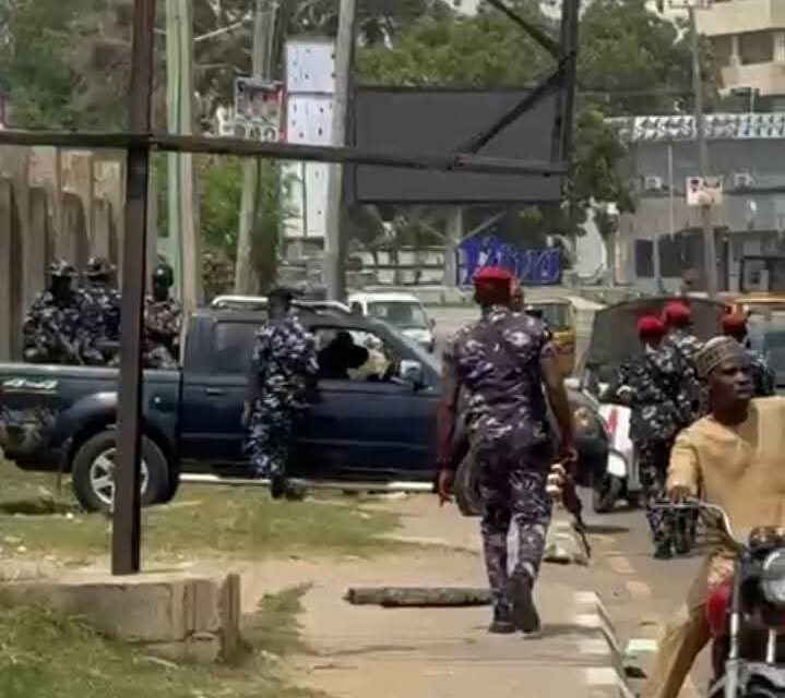 Protest as Police barricade Venue of Anti-Tinubu meeting in Kano – Daily Trust