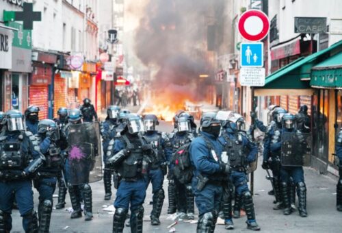 Paris police in fresh battles with protesters, looters – Daily Trust