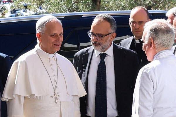 Pope Leo Leaves Hospital 4 Days After Lung Cancer Surgery